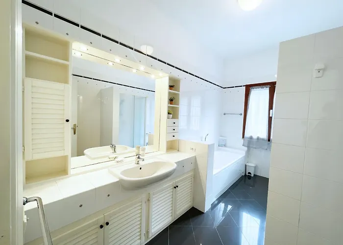 Bel Panorama Villa *